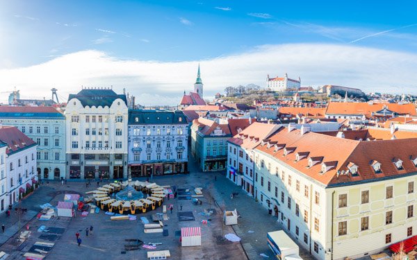 Братислава, центральная площадь, Словакия